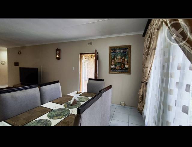 3 BEDROOM SECTIONAL TITLE FOR SALE IN EDLEEN